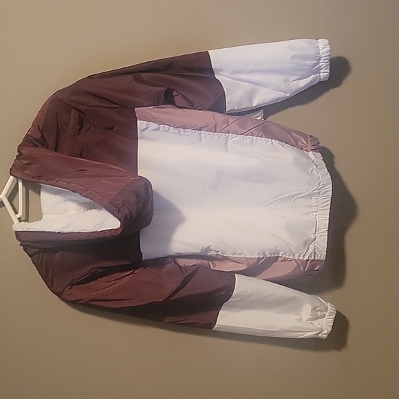 Full zip hooded fleece lined wind breaker - Picture 4 of 4